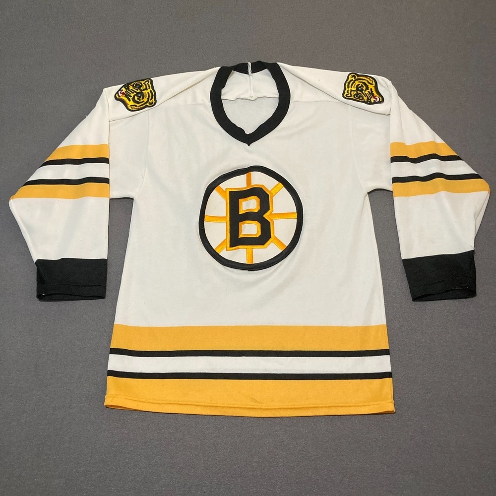 Vintage Boston Bruins Hockey Jersey Size Small White Sewn Crest Bear‎ Shoulders